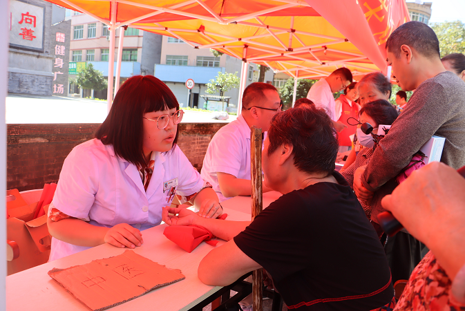 图片100.png 图片100.png